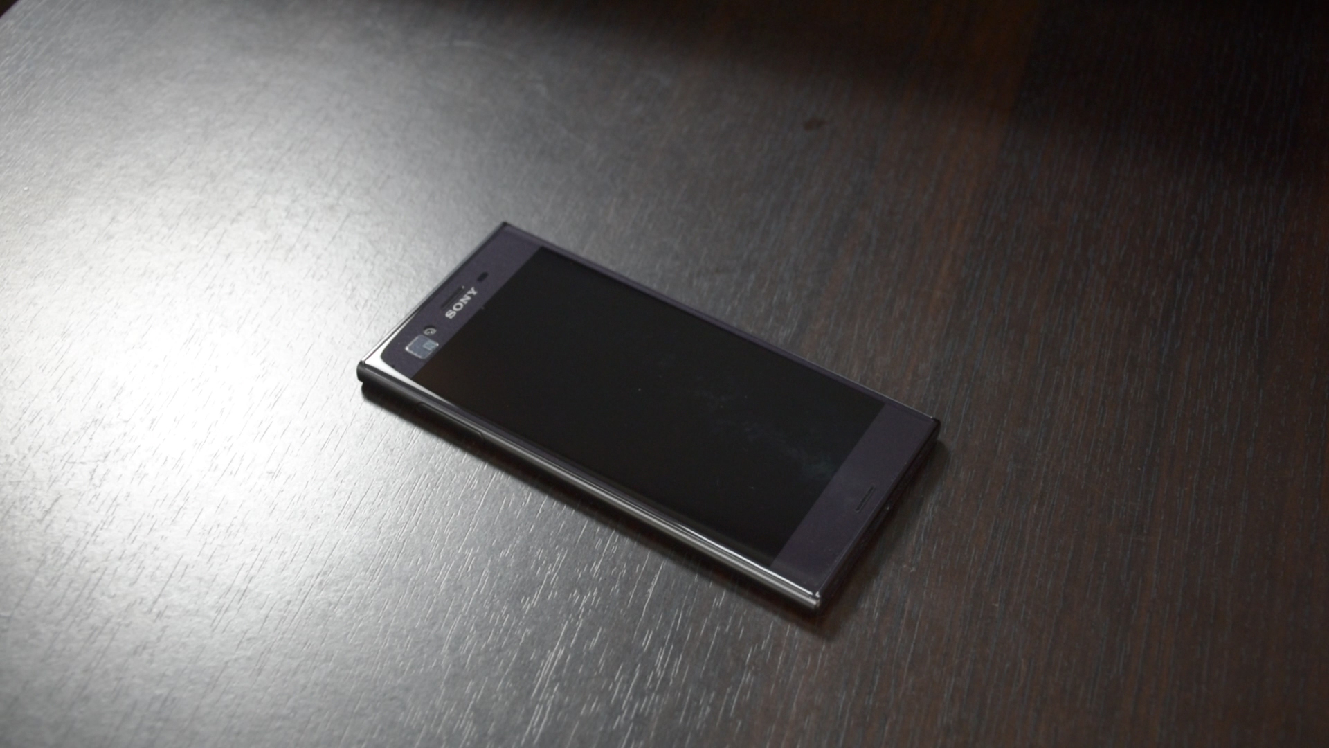    Sony Xperia XZ